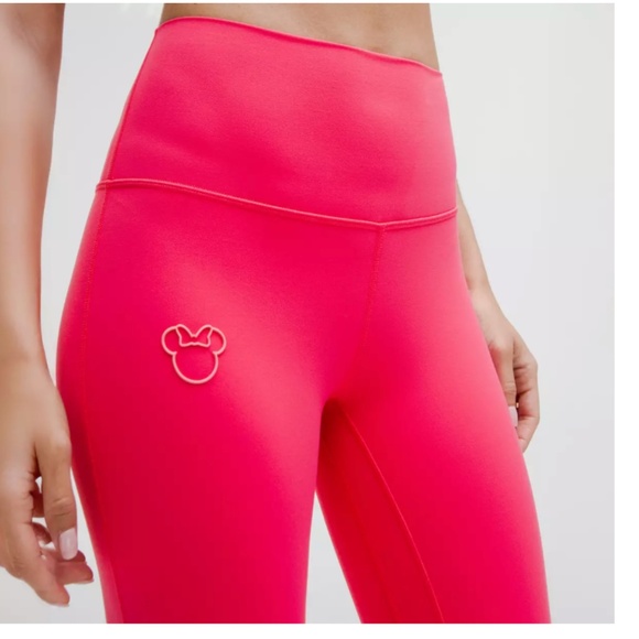 💗 Lululemon Minnie Mouse Icon Align High-Rise Pant • Pink • Size 6 - Picture 1 of 8